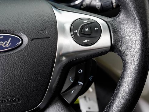 Used 2013 Ford Escape SEL image 14