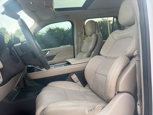 Used 2020 Lincoln Navigator Reserve w/ Equipment Group 208A Reserve AWD/4WD image 20