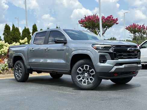 New 2026 Chevrolet Colorado Z71 w/ Z71 Convenience Package 2 AWD/4WD image 2