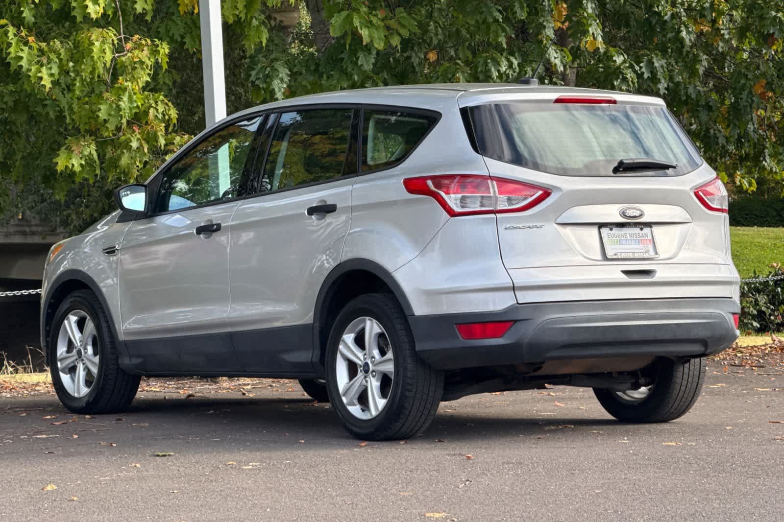 Used 2014 Ford Escape S FWD image 6