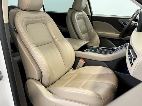 Used 2022 Lincoln Aviator Reserve w/ Elements Package Plus image 15