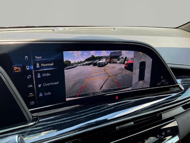Used 2022 Cadillac Escalade ESV Sport RWD image 16