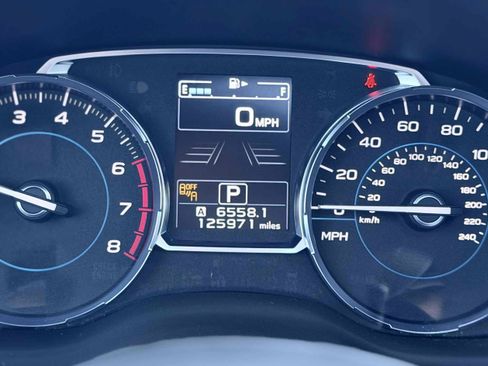 Used 2017 Subaru Forester 2.5i Limited AWD/4WD image 37