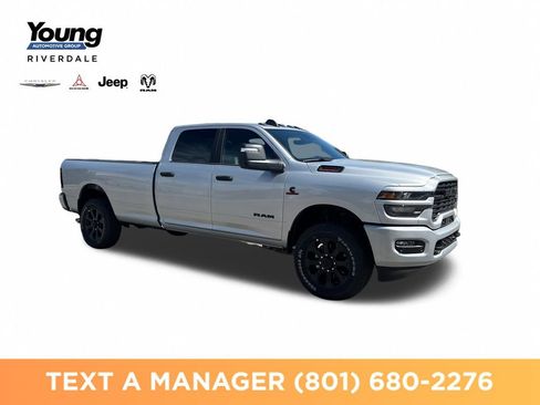 New 2026 RAM 3500 Big Horn AWD/4WD image 7