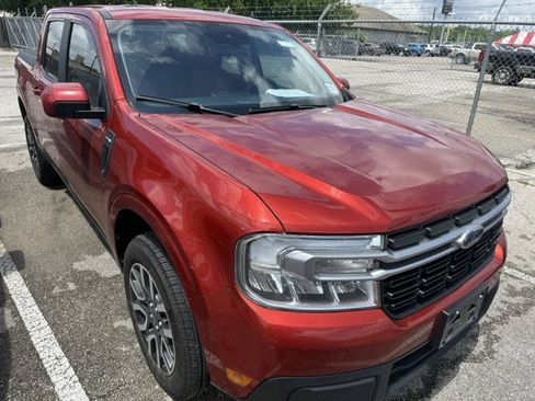 Used 2023 Ford Maverick Lariat w/ Lariat Luxury Package FWD image 3