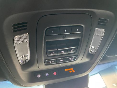 Used 2021 Cadillac CT5 V w/ Premium Package image 38