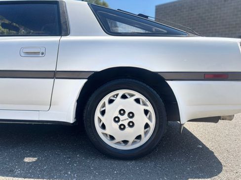 Used 1988 Toyota Supra RWD image 10