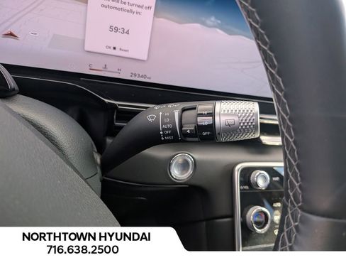 Used 2025 Genesis GV80 2.5T Standard image 25