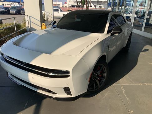 New 2024 Dodge Charger R/T Scat Pack w/ Plus Group image 1