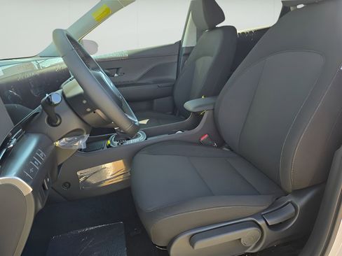 Used 2026 Hyundai Kona SEL Sport image 13