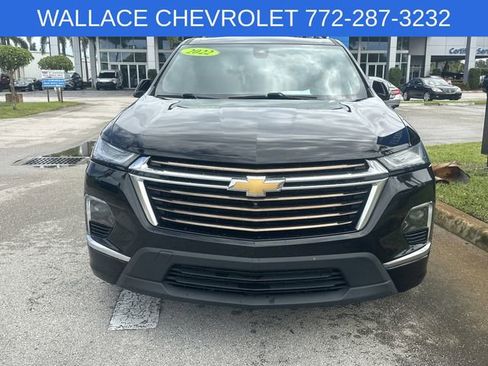Used 2022 Chevrolet Traverse High Country AWD/4WD image 3