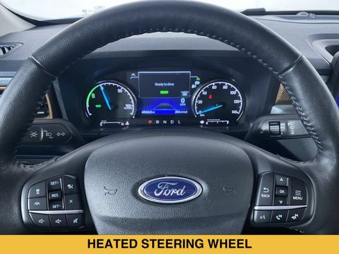 Used 2022 Ford Maverick Lariat w/ Lariat Luxury Package FWD image 3