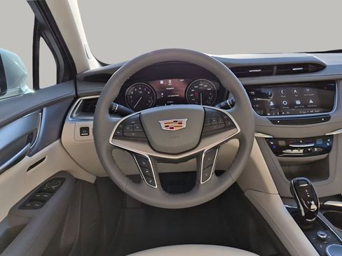 New 2026 Cadillac XT5 Premium Luxury w/ Driver Assist Package image 24