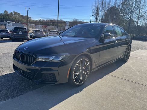 Certified 2023 BMW 530i xDrive 530i xDrive w/ Executive Package image 4