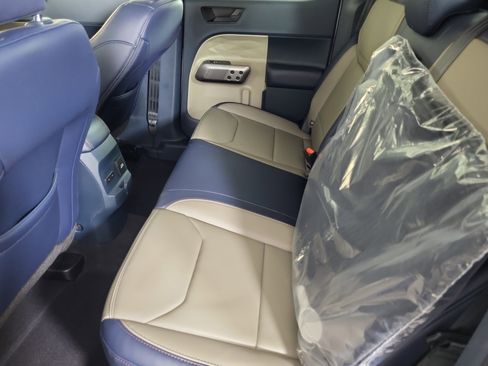 New 2026 Ford Maverick Lariat image 25