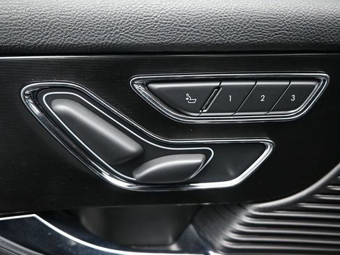 Used 2022 Lincoln Corsair Reserve image 19