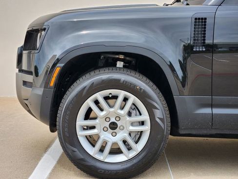 New 2026 Land Rover Defender 110 S image 6