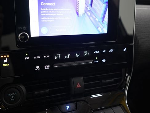 Used 2024 Subaru Solterra Premium image 22