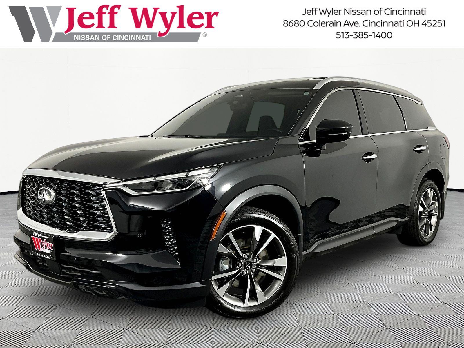 Used 2025 INFINITI QX60 Luxe w/ Vision Package AWD/4WD image 1