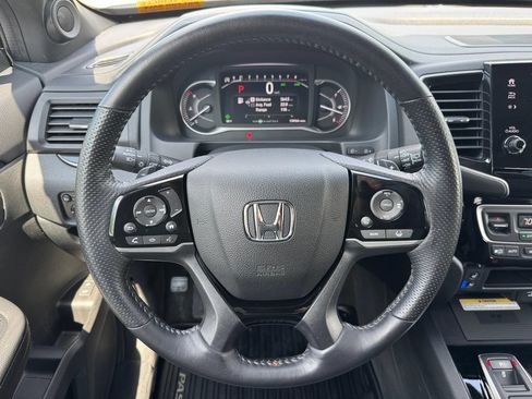 Used 2022 Honda Passport Elite image 11