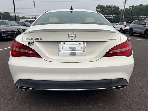 Used 2018 Mercedes-Benz CLA 250 4MATIC image 5