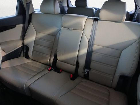 Used 2019 Kia Sorento EX FWD image 9
