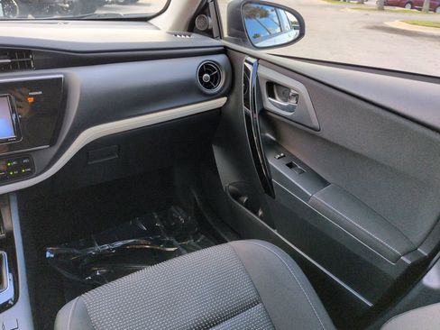 Used 2018 Toyota Corolla iM FWD image 17
