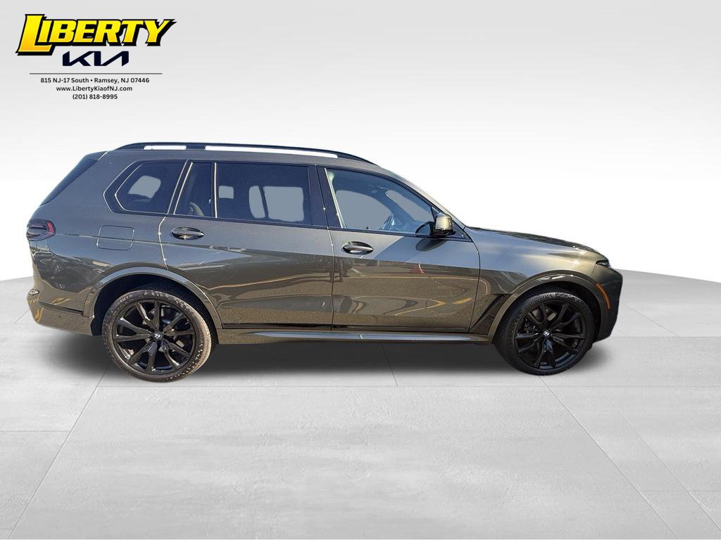 Used 2025 BMW X7 xDrive40i w/ Executive Package AWD/4WD image 8