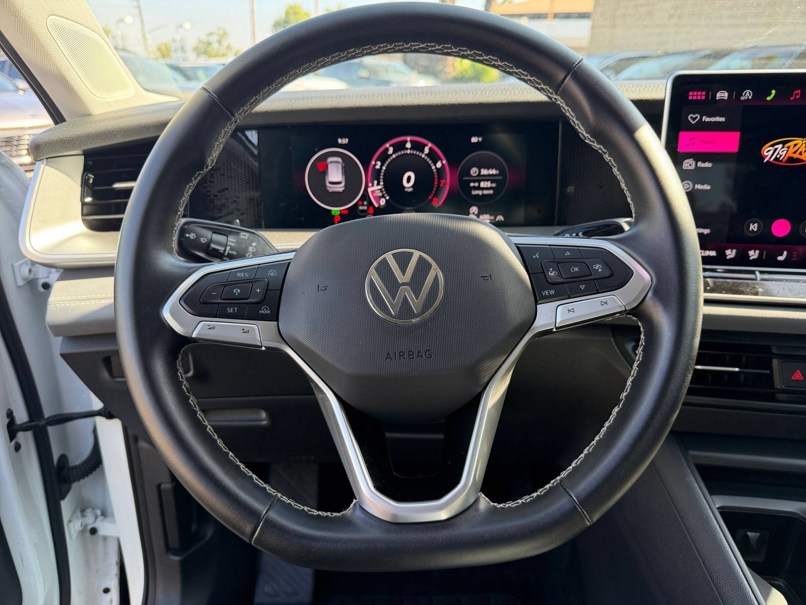 Used 2026 Volkswagen Tiguan SE AWD/4WD image 29