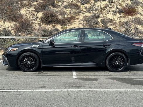 Used 2022 Toyota Camry XSE w/ Carpet Mat Package (TMS) image 7