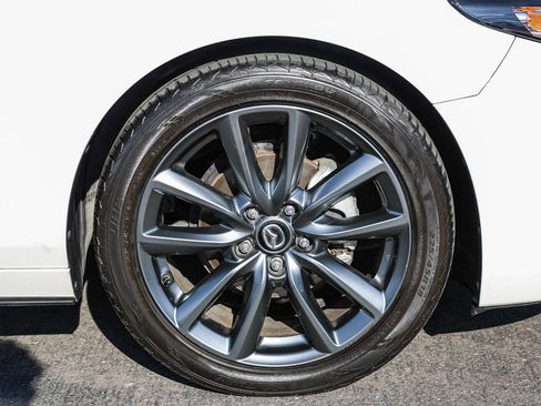 Used 2019 MAZDA MAZDA3 Hatchback w/ Preferred Package image 31