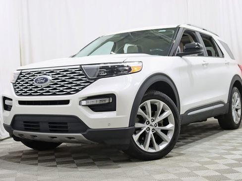 Used 2022 Ford Explorer Platinum w/ Equipment Group 601A AWD/4WD image 6