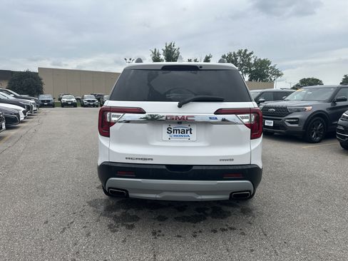 Used 2022 GMC Acadia SLE w/ Driver Convenience Package AWD/4WD image 9