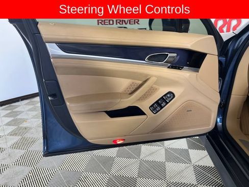 Used 2011 Porsche Panamera S RWD image 11