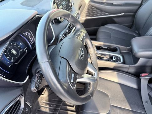 Used 2020 Hyundai Santa Fe Limited image 16