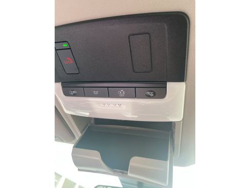 Used 2025 Nissan Altima 2.5 SV image 17