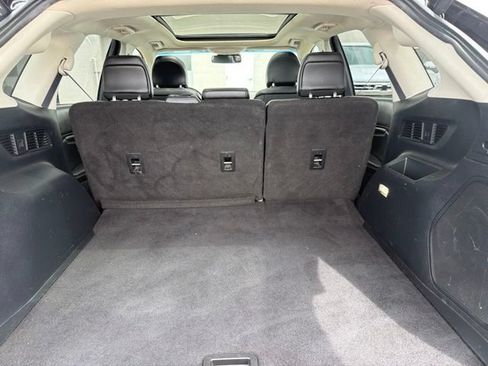 Used 2019 Ford Edge Titanium w/ Equipment Group 301A AWD/4WD image 24