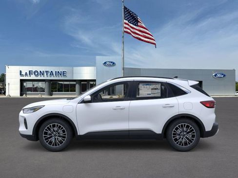 New 2026 Ford Escape Base image 3