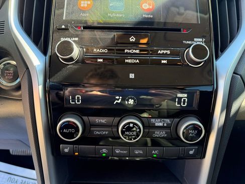 Used 2019 Subaru Ascent Premium w/ Popular Package #3 image 19