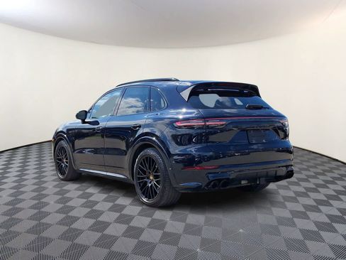 Used 2021 Porsche Cayenne GTS AWD/4WD image 7