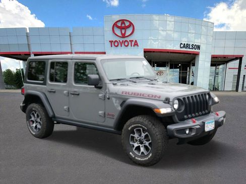 Used 2021 Jeep Wrangler Unlimited Rubicon w/ Cold Weather Group AWD/4WD image 2