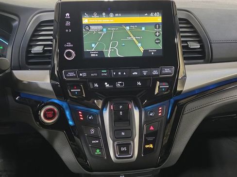 Used 2024 Honda Odyssey Touring image 21