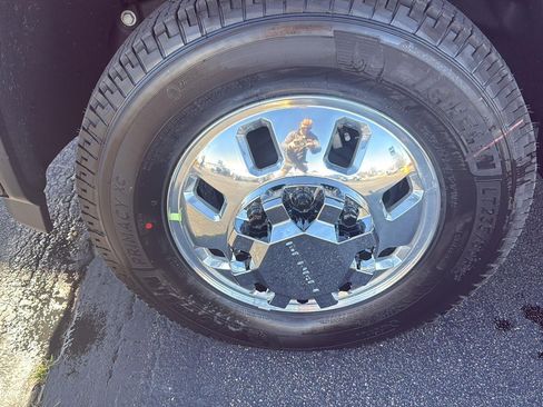 New 2026 GMC Sierra 3500 Denali image 13