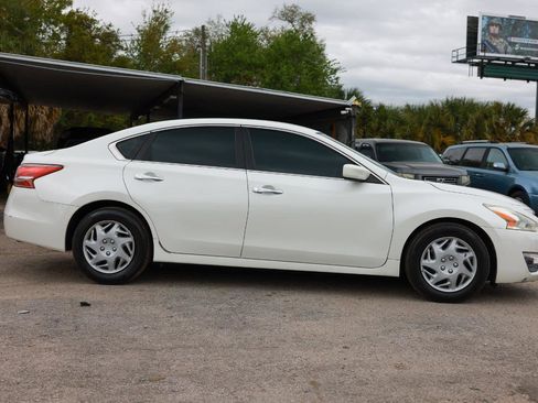 Used 2013 Nissan Altima 2.5 S image 13