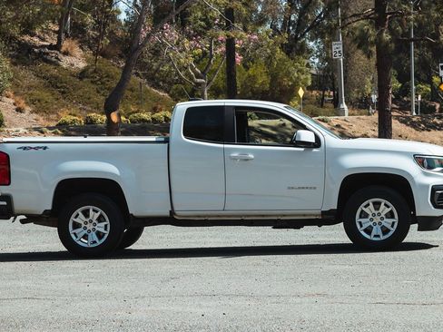 Used 2021 Chevrolet Colorado LT w/ Fleet Safety Package image 6