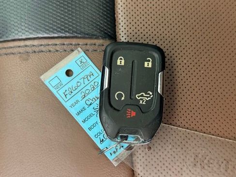 Certified 2020 Chevrolet Silverado 1500 High Country w/ Technology Package image 45