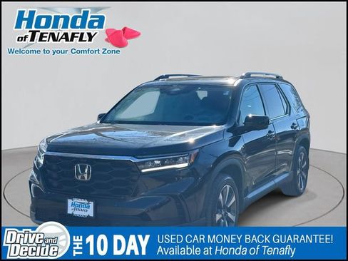 Certified 2023 Honda Pilot Elite image 2