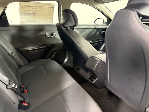 New 2026 Kia K4 LXS FWD image 17