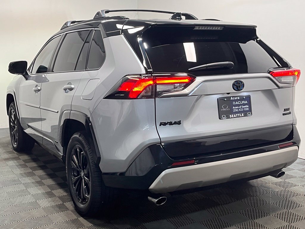 Used 2024 Toyota RAV4 XSE w/ Advanced Technology Package AWD/4WD image 22