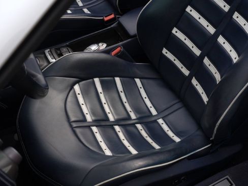 Used 2017 Ferrari 488 Spider RWD image 15